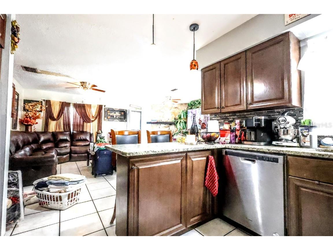 11411 N 19th Street Tampa FL 33612 TB8387814 image41