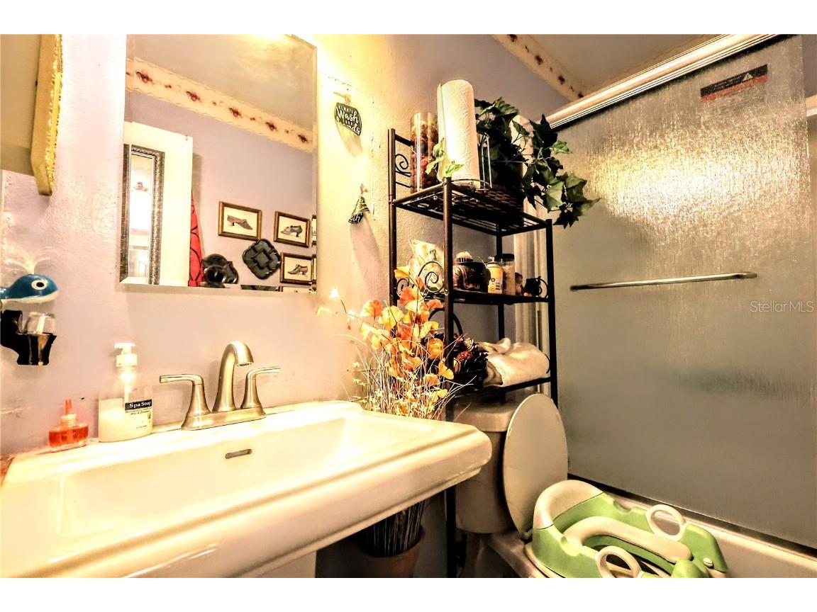 11411 N 19th Street Tampa FL 33612 TB8387814 image45