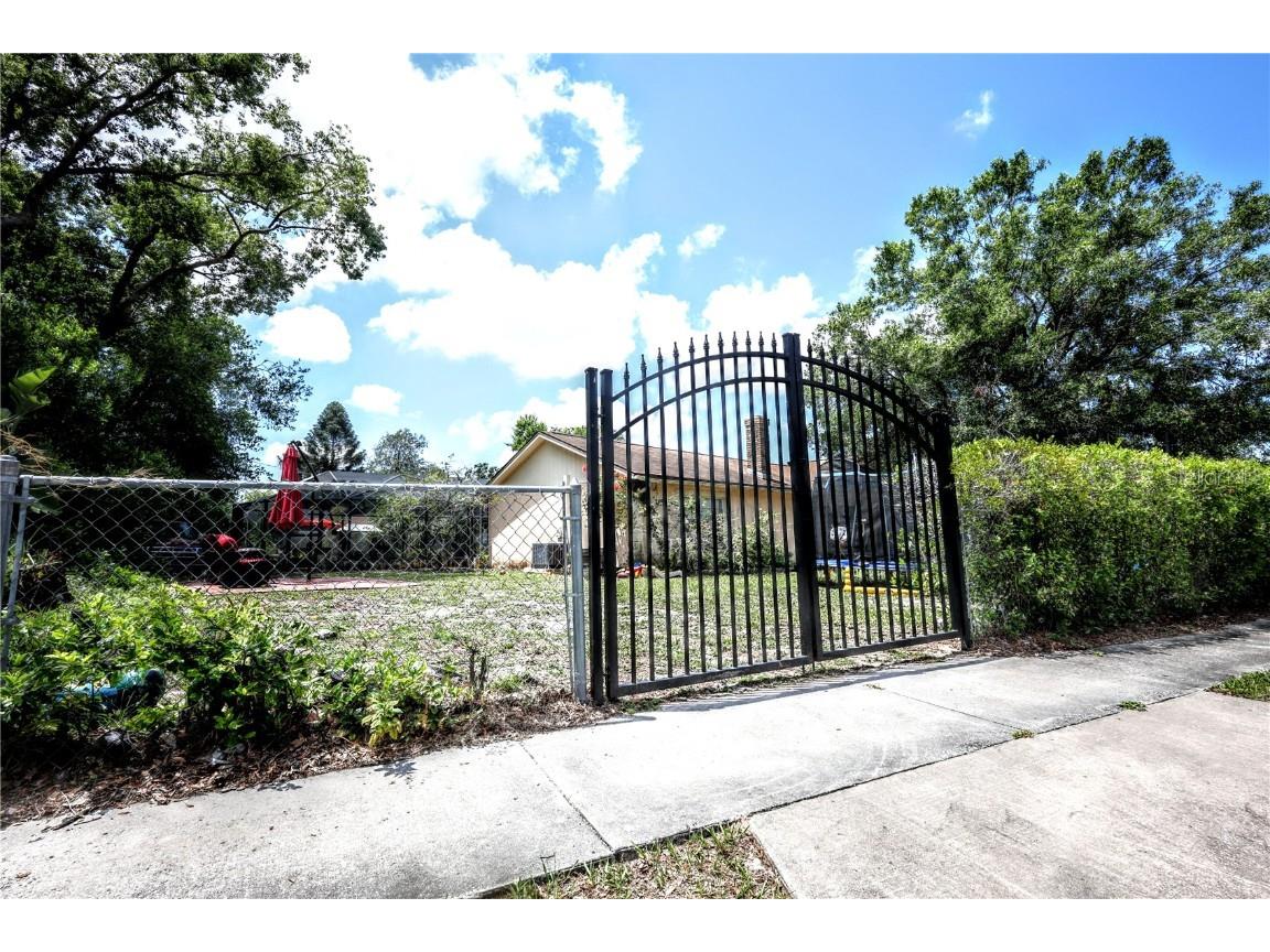 11411 N 19th Street Tampa FL 33612 TB8387814 image76