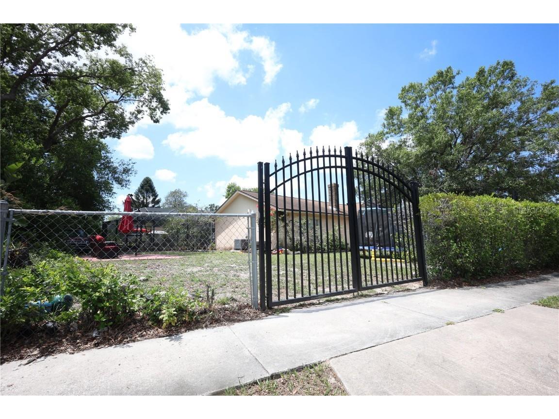 11411 N 19th Street Tampa FL 33612 TB8387814 image77