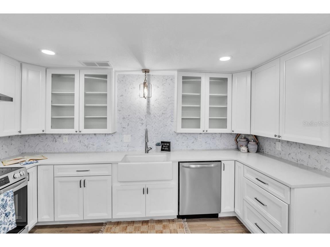 11416 Pine Forest Drive New Port Richey FL 34654 TB8343120 image7