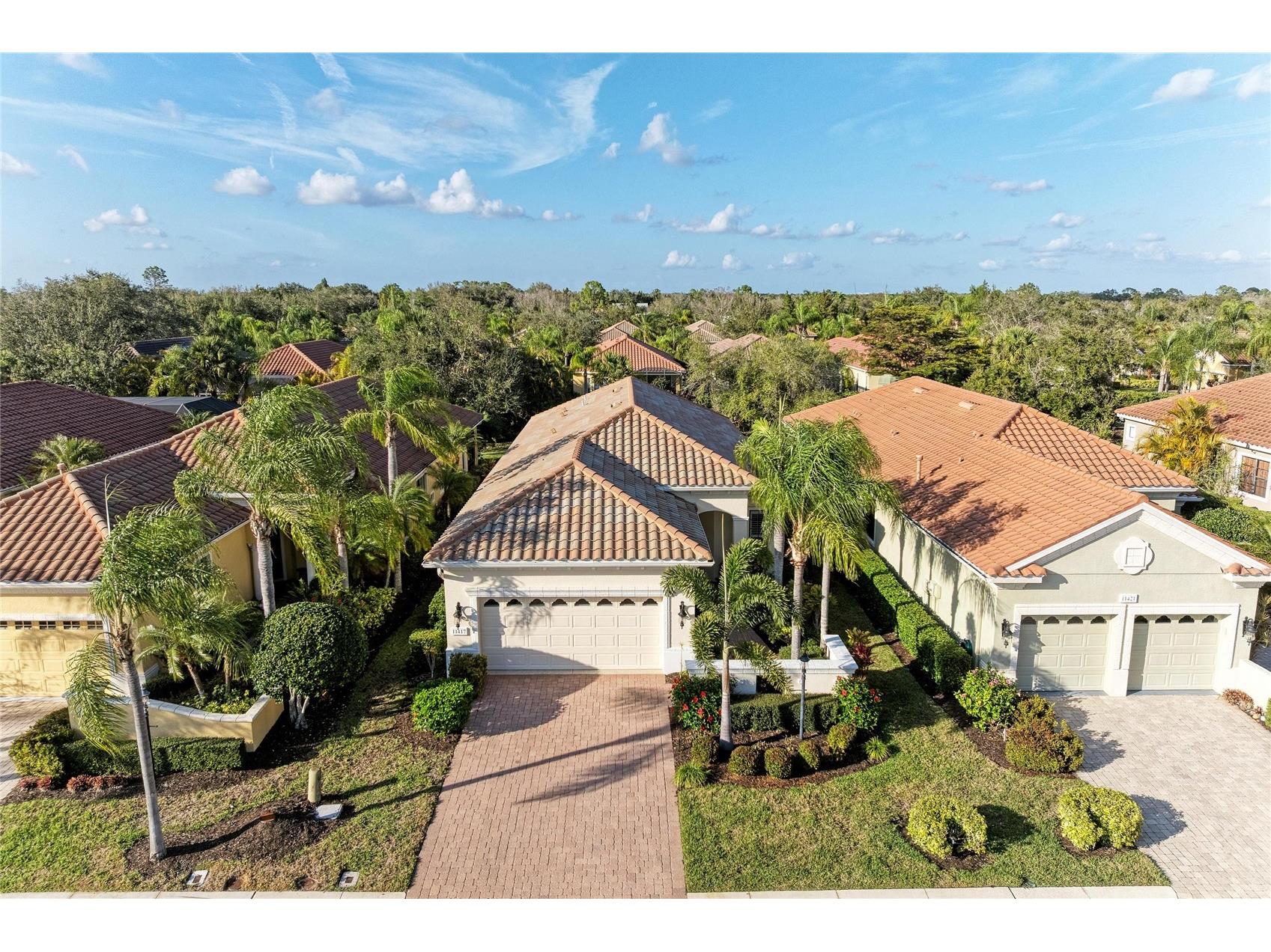 11417 Hawick Place Lakewood Ranch FL 34202 A4682958 image2
