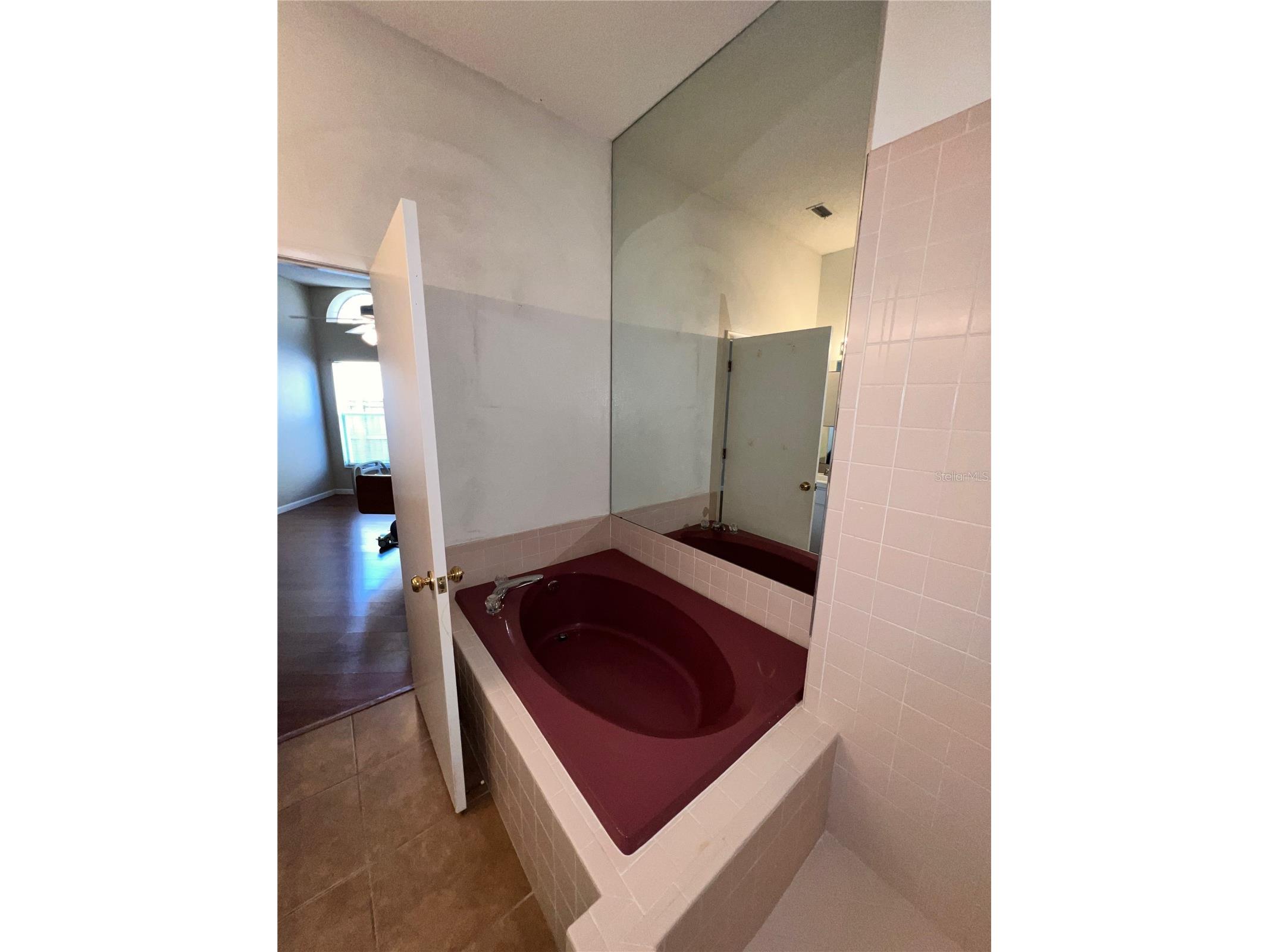 11418 Glenmont Drive Tampa FL 33635 TB8459844 image34