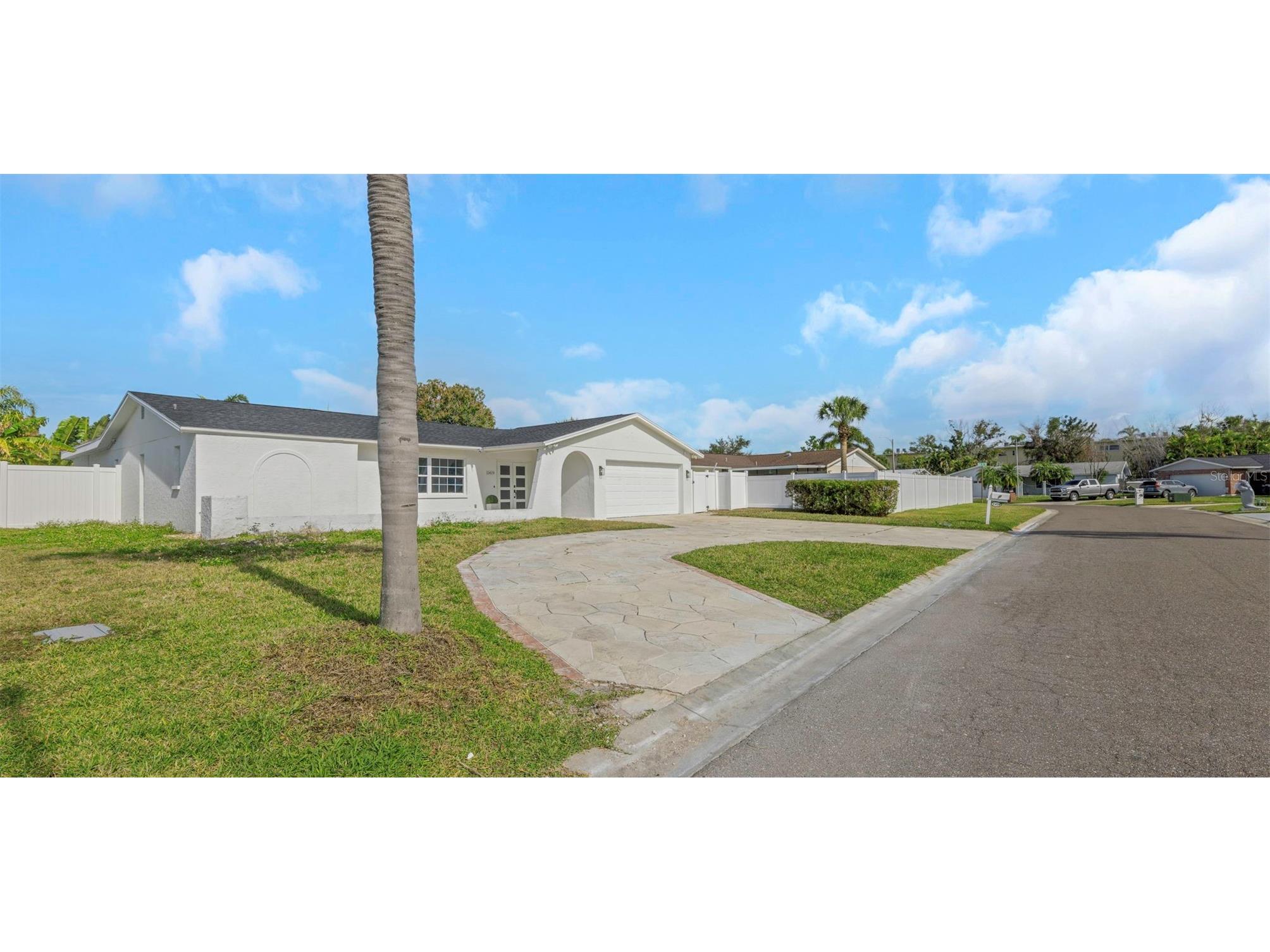 11419 47th Avenue N Saint Petersburg FL 33708 TB8463020 image2