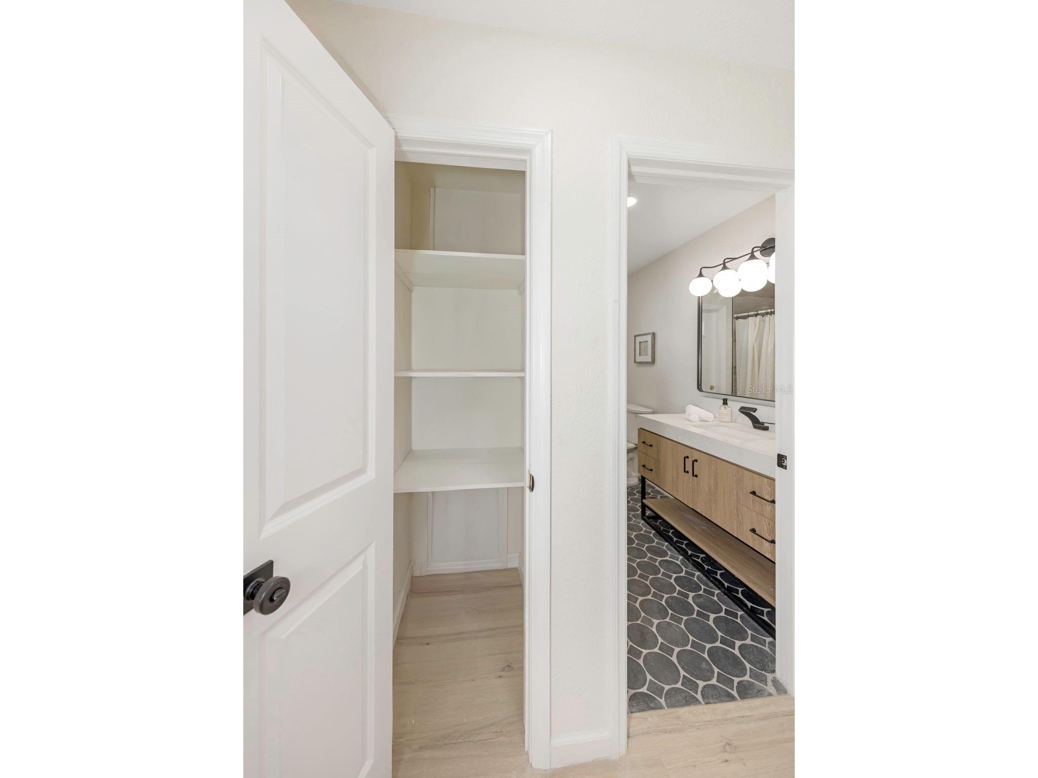 11419 47th Avenue N Saint Petersburg FL 33708 TB8463020 image40