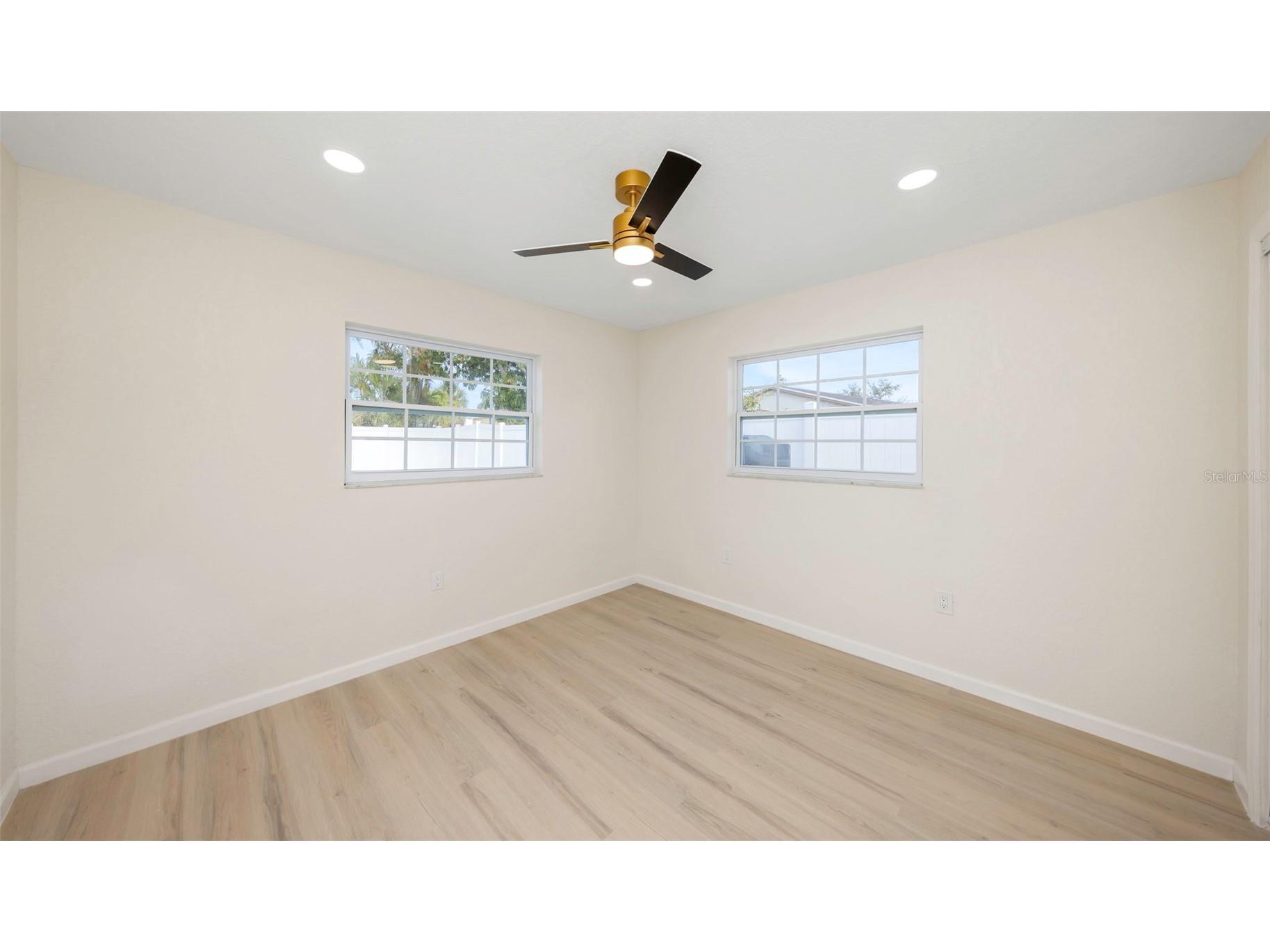 11419 47th Avenue N Saint Petersburg FL 33708 TB8463020 image41