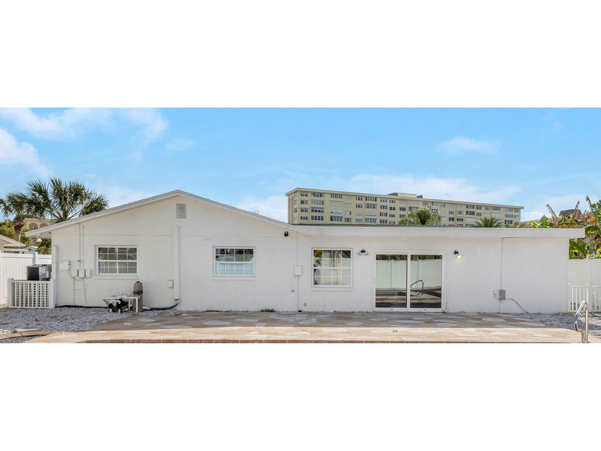 11419 47th Avenue N Saint Petersburg FL 33708 TB8463020 image73