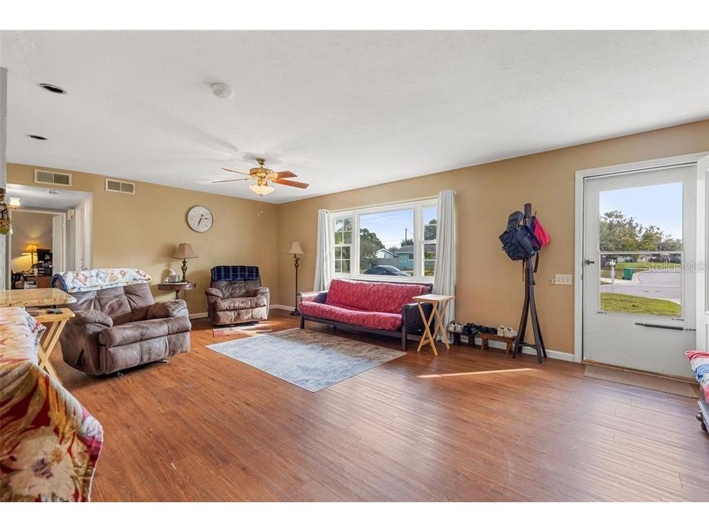 11419 72nd Terrace Seminole FL 33772 TB8441823 image4