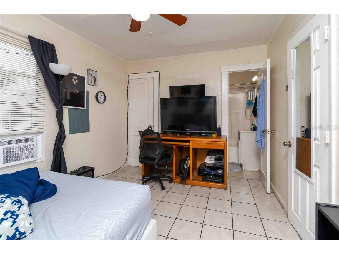 1142 7th Street NW Largo FL 33770 TB8385303 image7