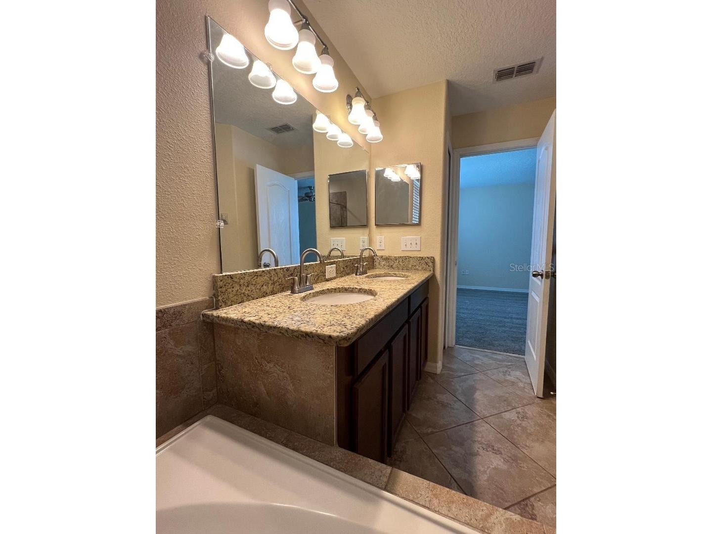 1142 Ballard Green Place Brandon FL 33511 TB8519243 image16