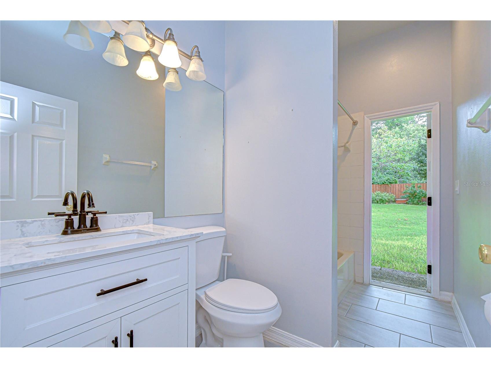 1142 Lumsden Trace Circle Valrico FL 33594 TB8508677 image22