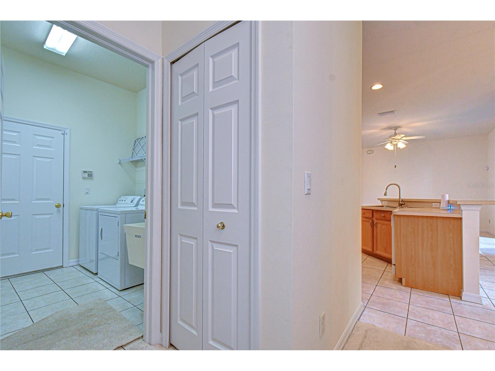 1142 Lumsden Trace Circle Valrico FL 33594 TB8508677 image23