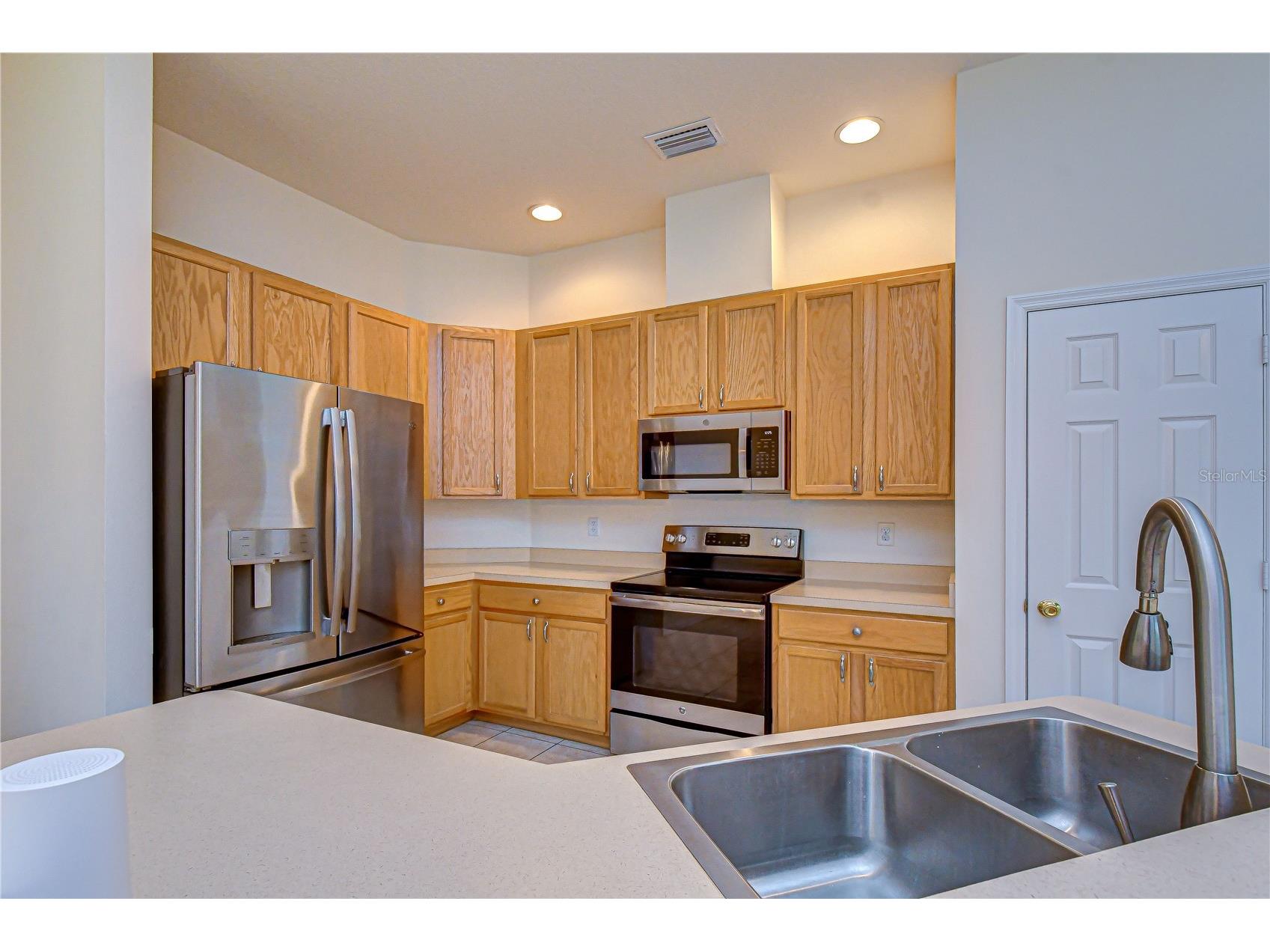1142 Lumsden Trace Circle Valrico FL 33594 TB8508677 image9