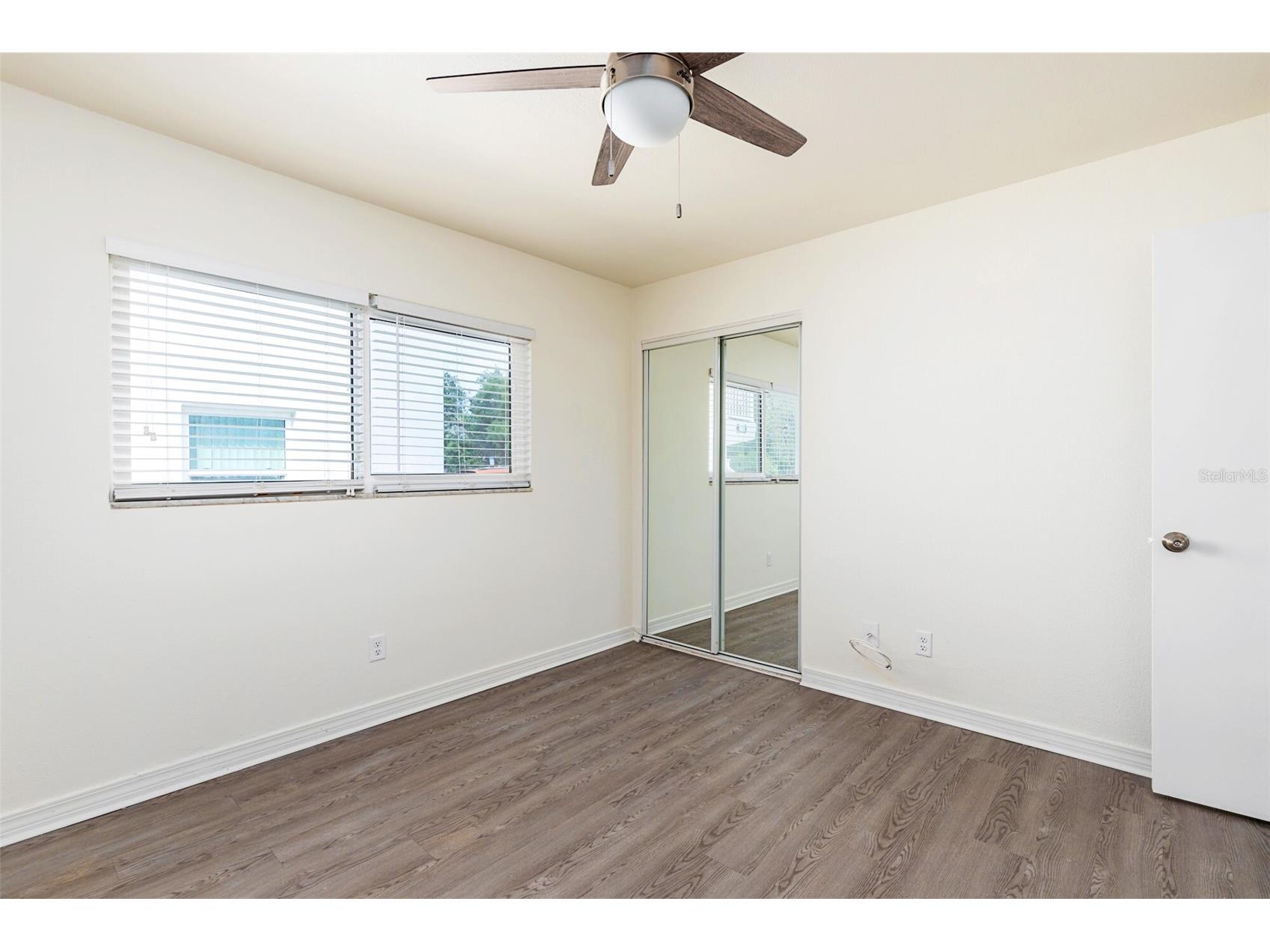1142 Sunset Point Road Clearwater FL 33755 TB8526687 image6