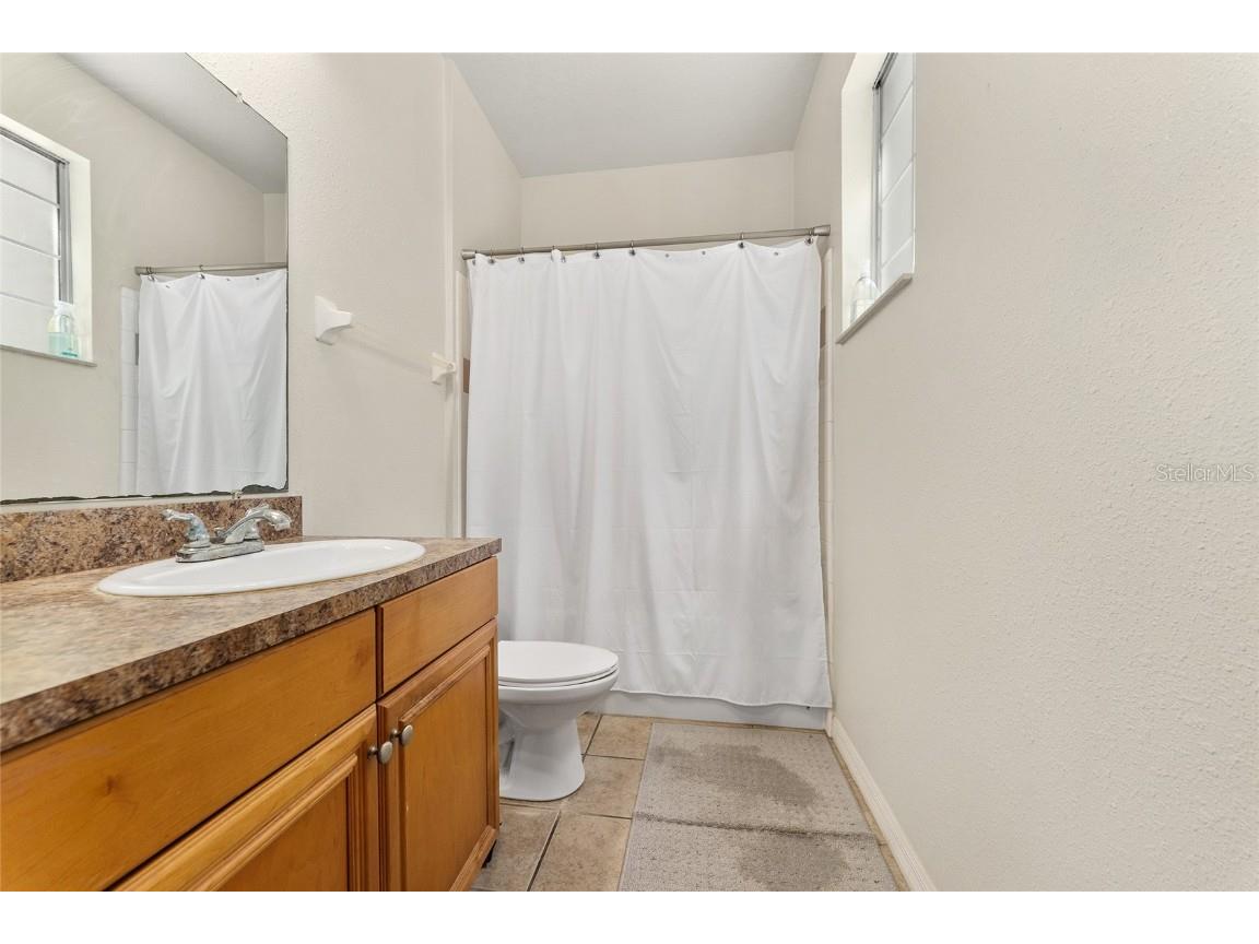 1142 SW 9th Road #103 Gainesville FL 32601 GC535186 image31