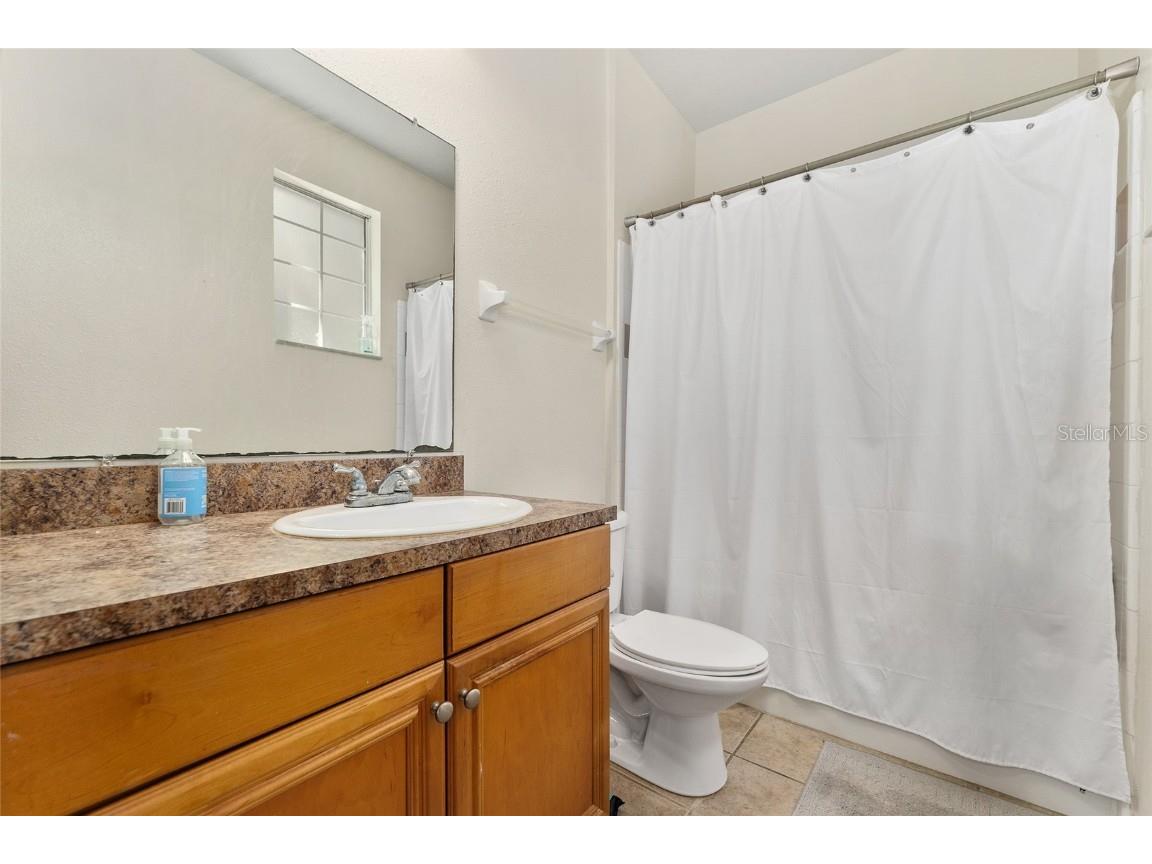 1142 SW 9th Road #103 Gainesville FL 32601 GC535186 image32