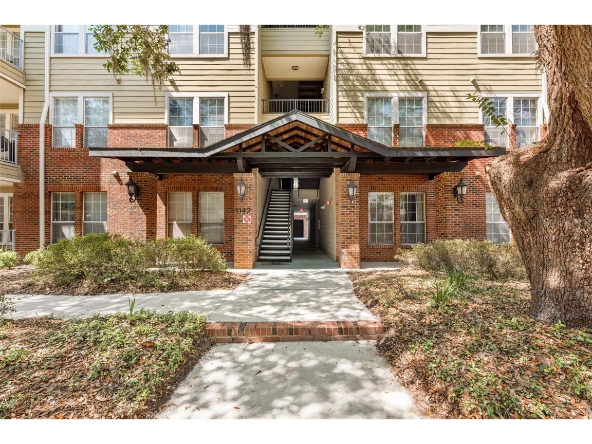 1142 SW 9th Road #301 Gainesville FL 32601 GC512418 image1