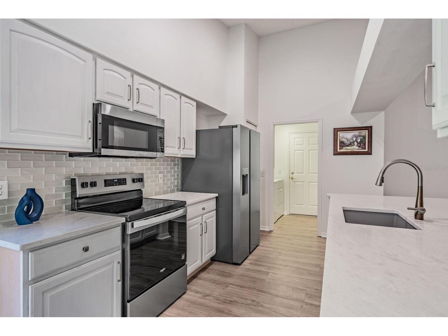 1142 Sweet Jasmine Drive Trinity FL 34655 W7885766 image3
