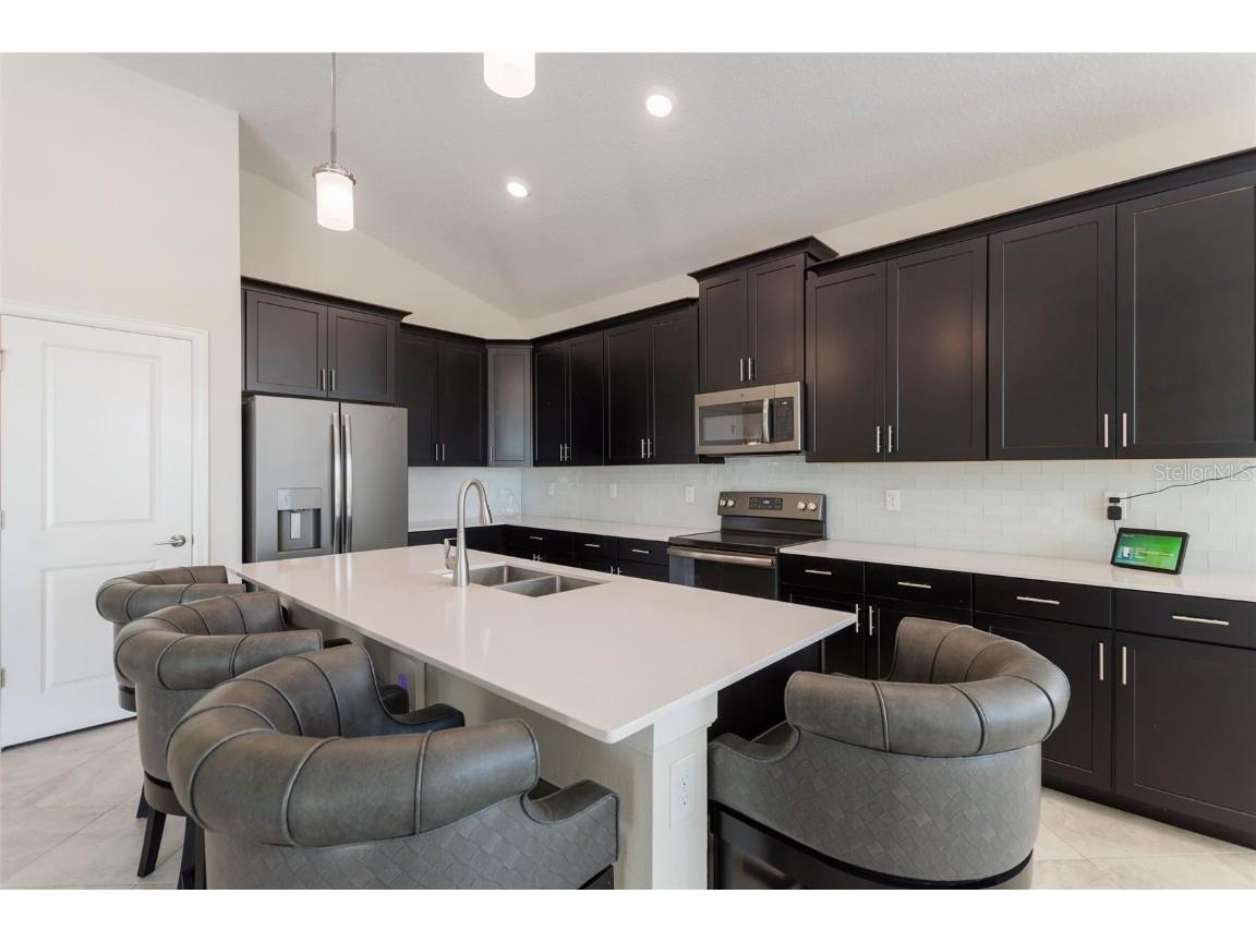 1142 Trappers Trail Loop Davenport FL 33896 S5138833 image6