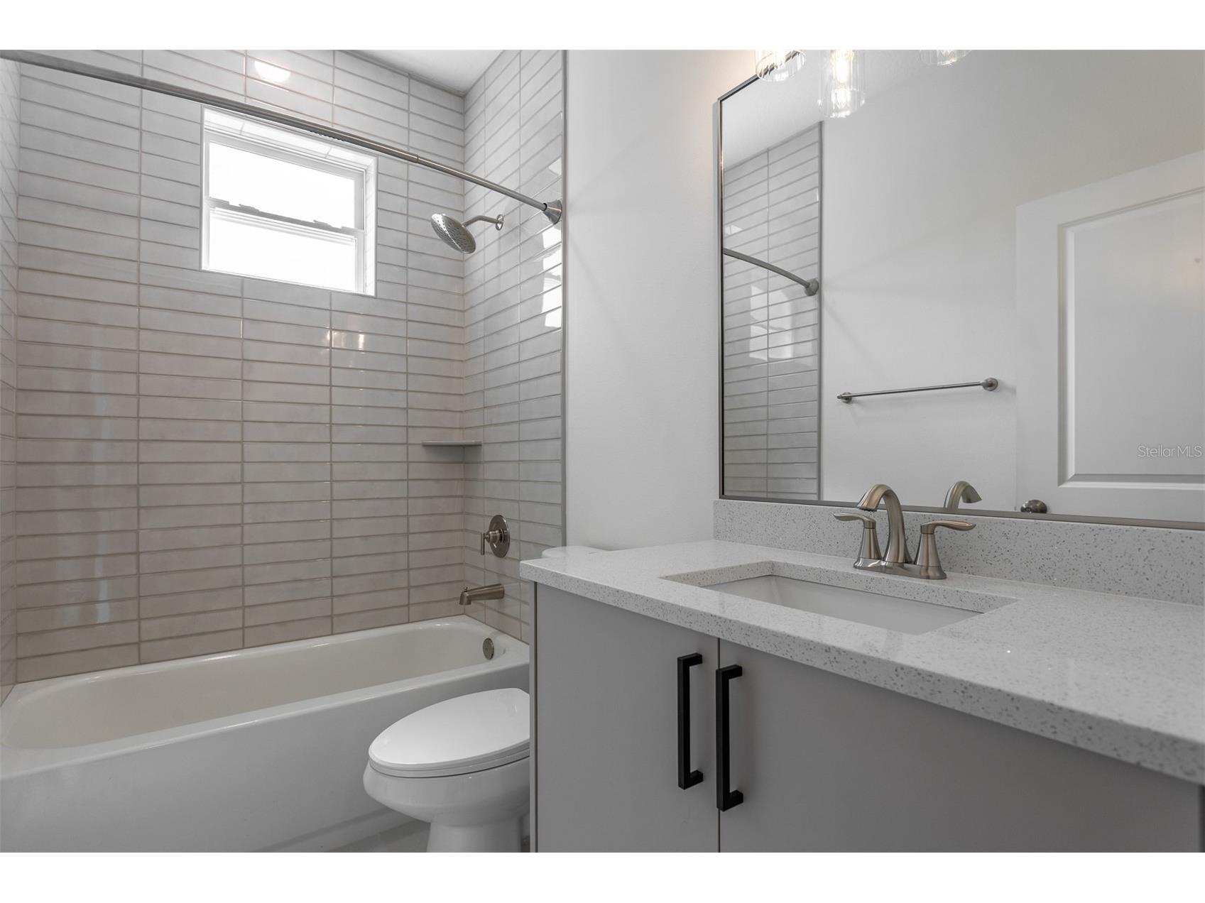 11421 & 11423 Weldon Street Seffner FL 33584 TB8508064 image40