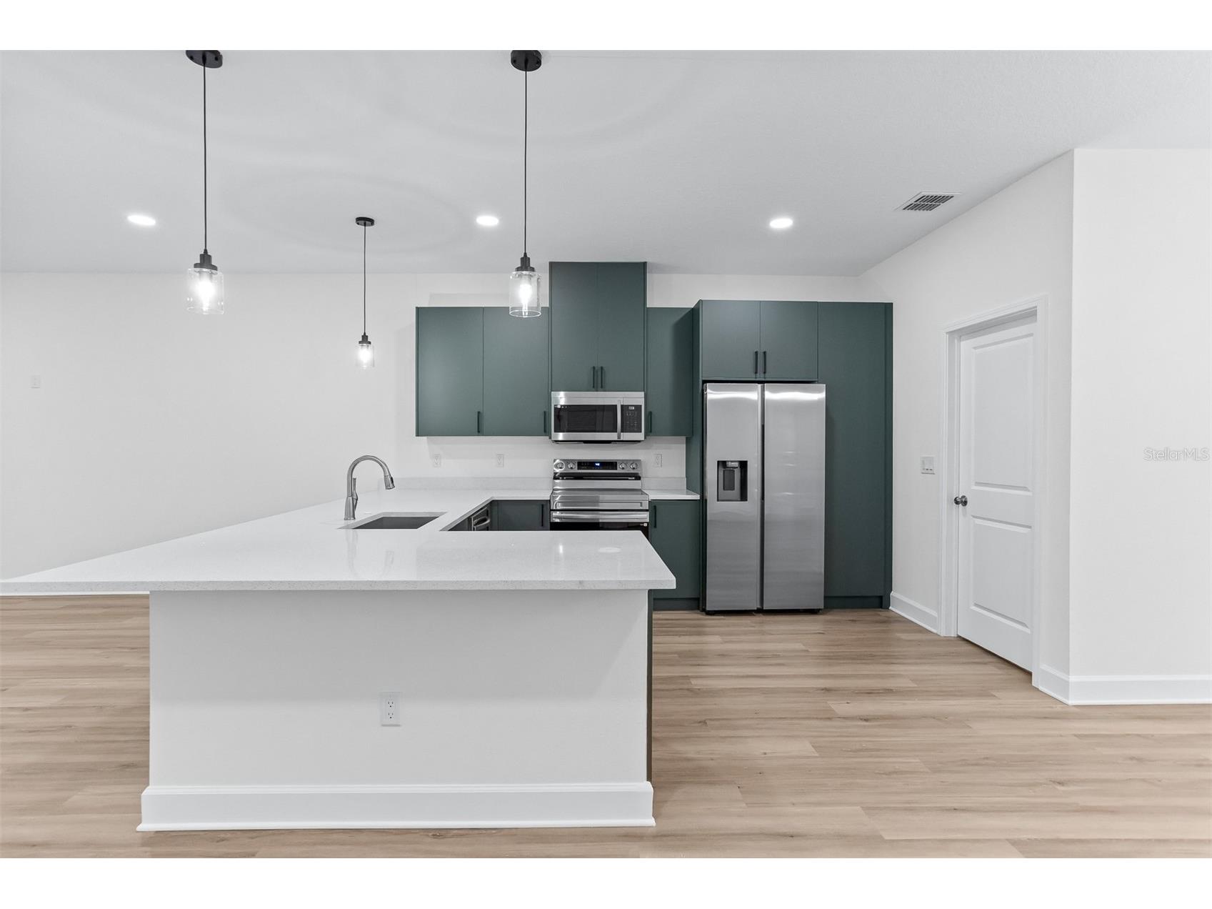 11421 & 11423 Weldon Street Seffner FL 33584 TB8508064 image51