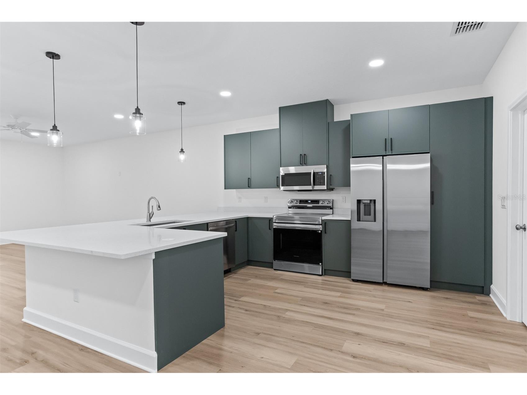 11421 & 11423 Weldon Street Seffner FL 33584 TB8508064 image52