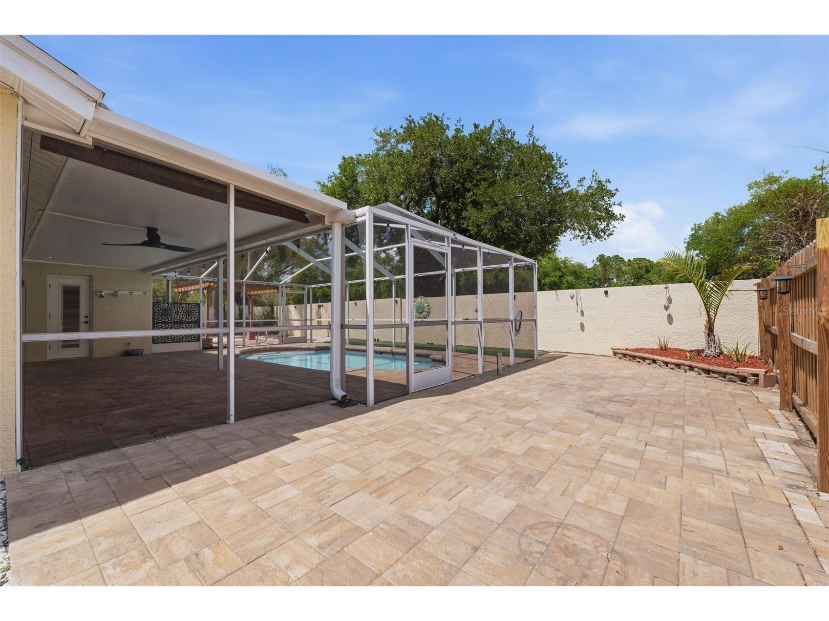11421 Glenmont Drive Tampa FL 33635 W7884554 image38