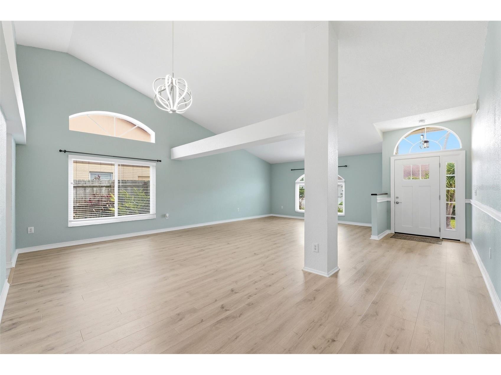 11421 Glenmont Drive Tampa FL 33635 W7884554 image4