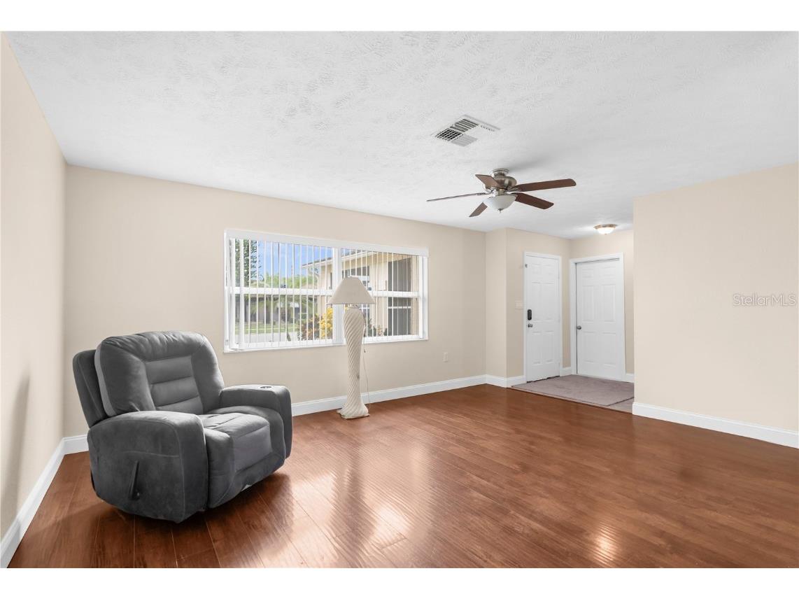 11422 Fox Run Port Richey FL 34668 W7881049 image4