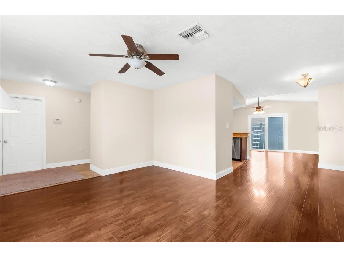 11422 Fox Run Port Richey FL 34668 W7881049 image5