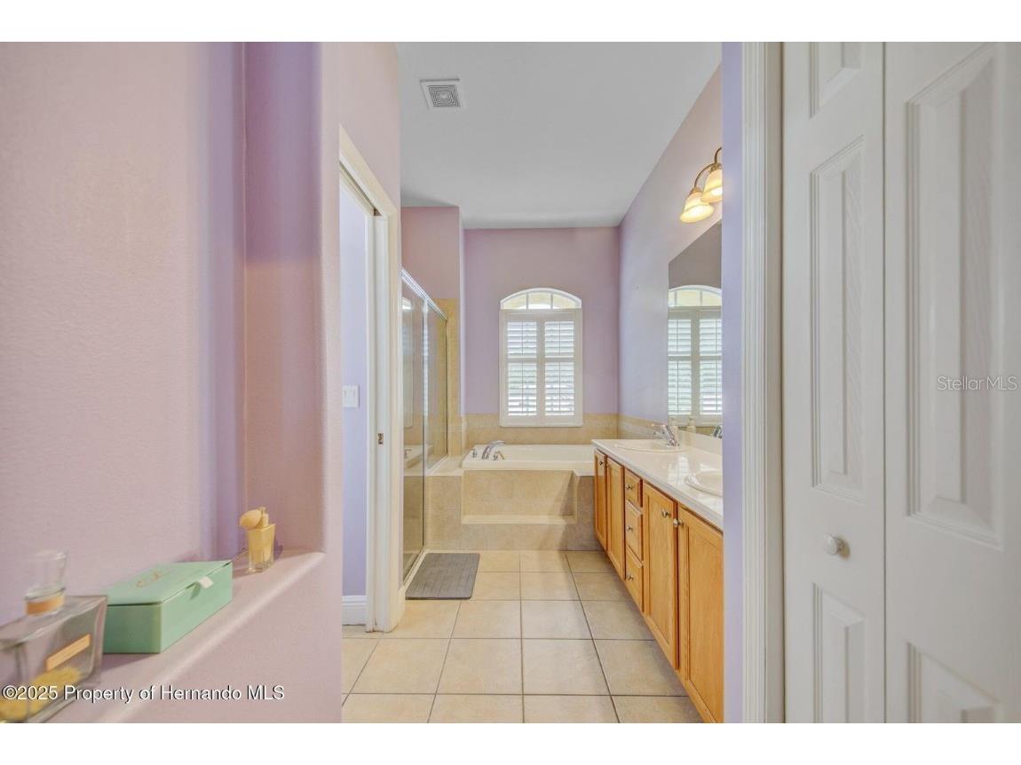 11422 Warm Wind Way Weeki Wachee FL 34613 W7878349 image37