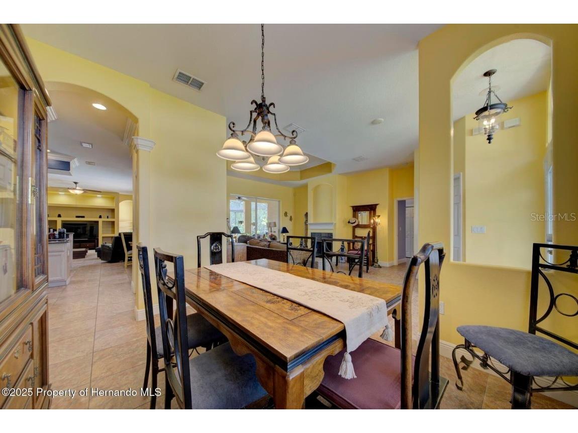 11422 Warm Wind Way Weeki Wachee FL 34613 W7878349 image4