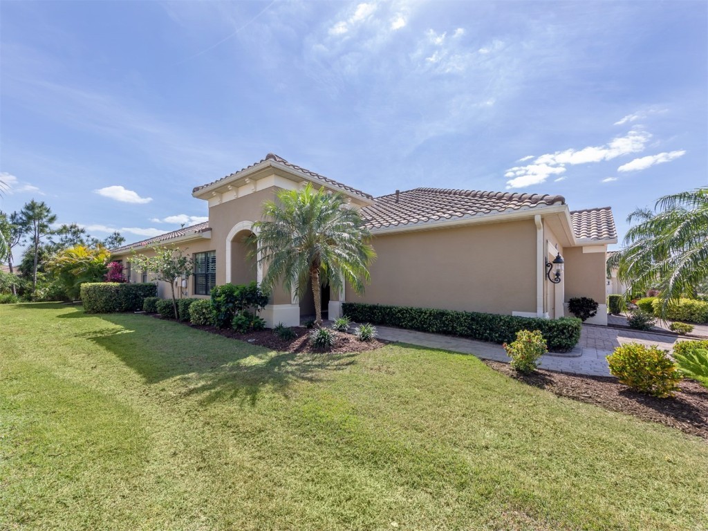 11424 Okaloosa Drive Venice FL 34293 N6132386 image1