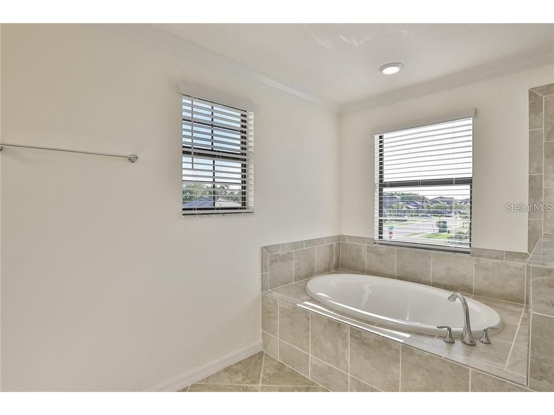 11424 Sweetgrass Drive Bradenton FL 34212 TB8527935 image12