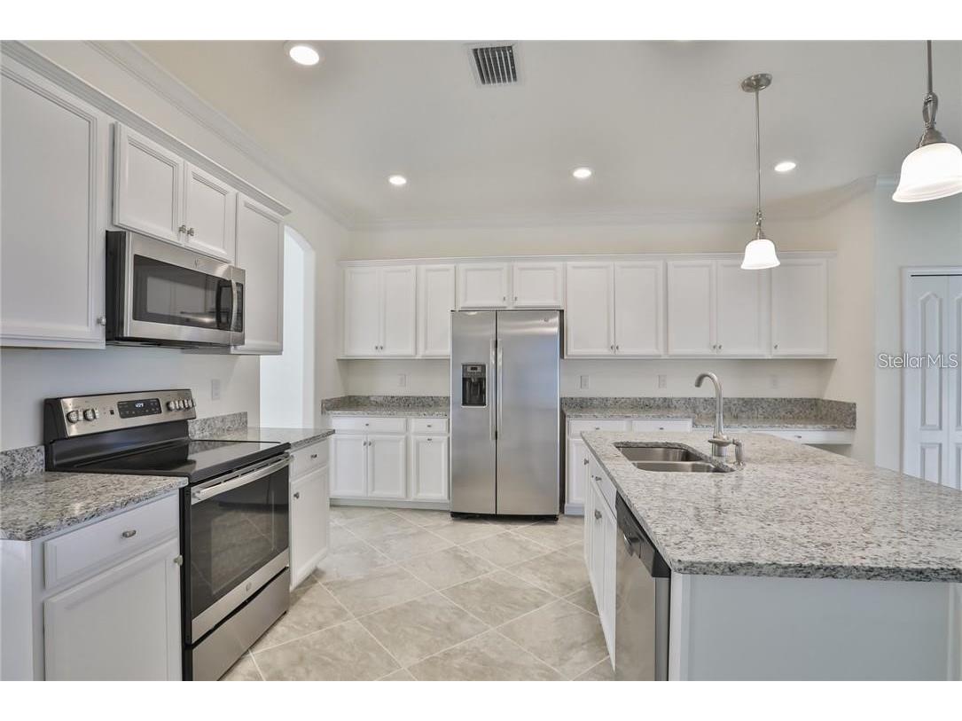 11424 Sweetgrass Drive Bradenton FL 34212 TB8527935 image5