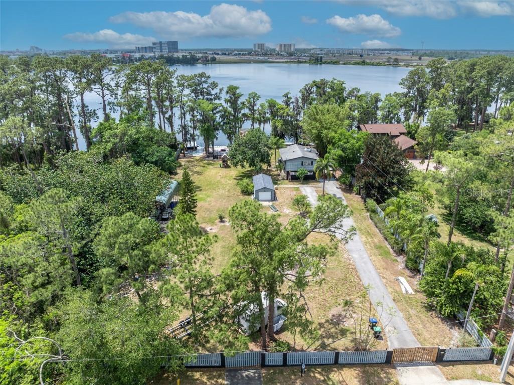 11424 Westwood Boulevard Orlando FL 32821 - LAKE WILLIS O6302743 image1