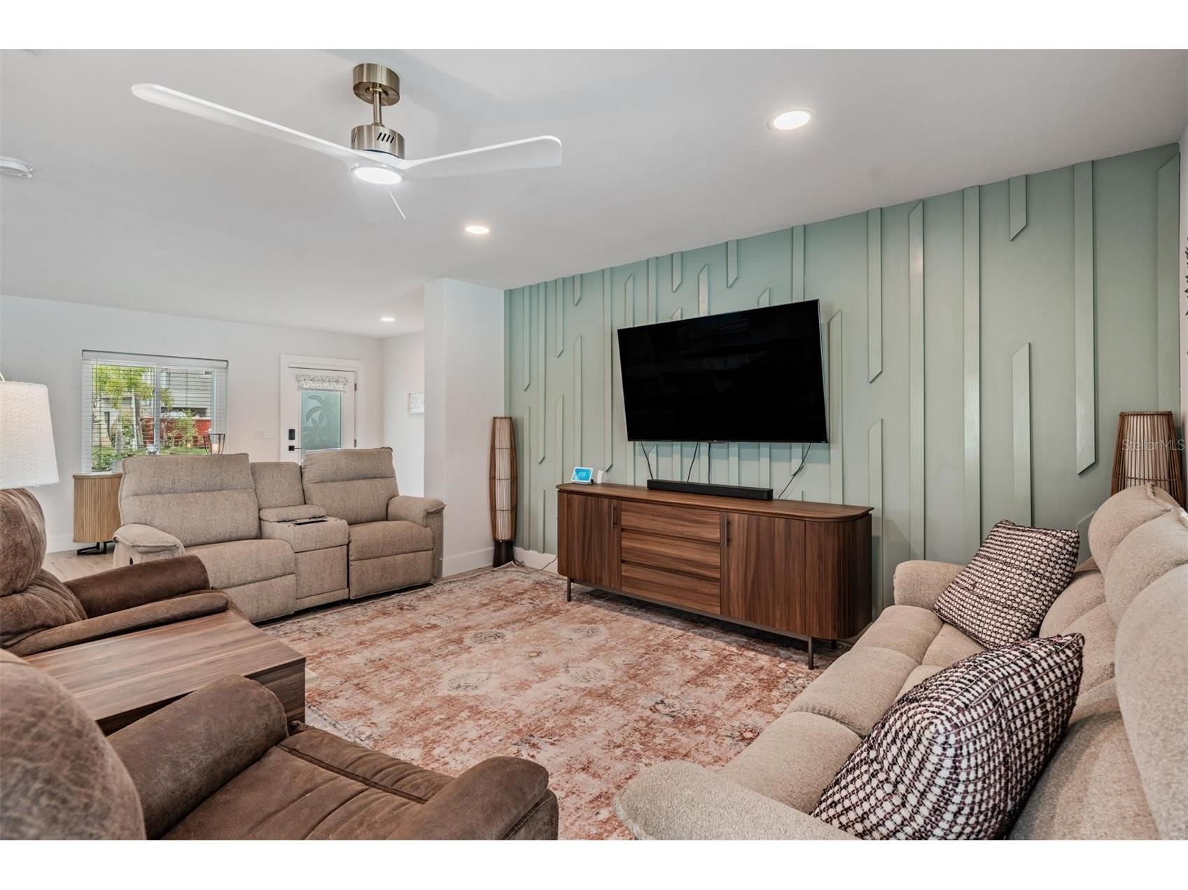 11425 5th Street E Treasure Island FL 33706 TB8488212 image10