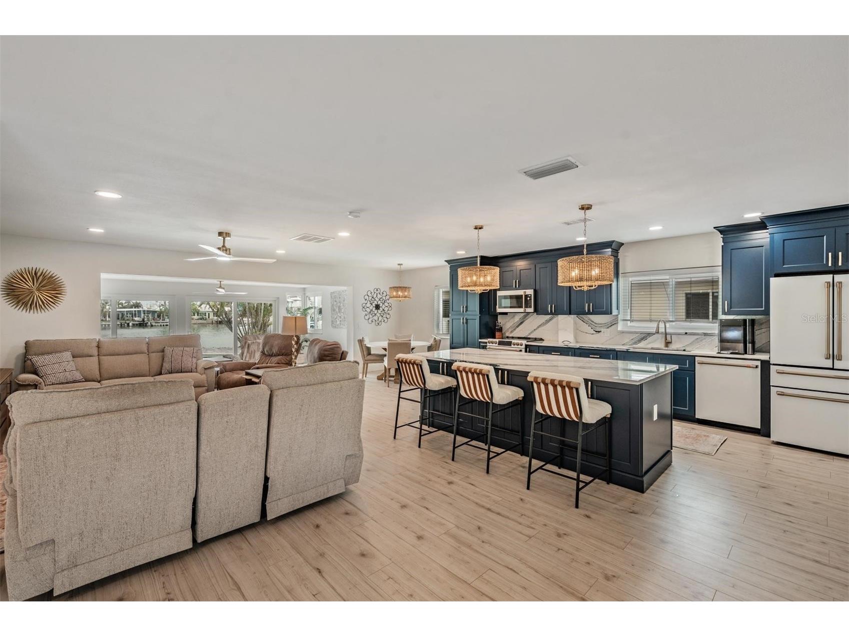 11425 5th Street E Treasure Island FL 33706 TB8488212 image27