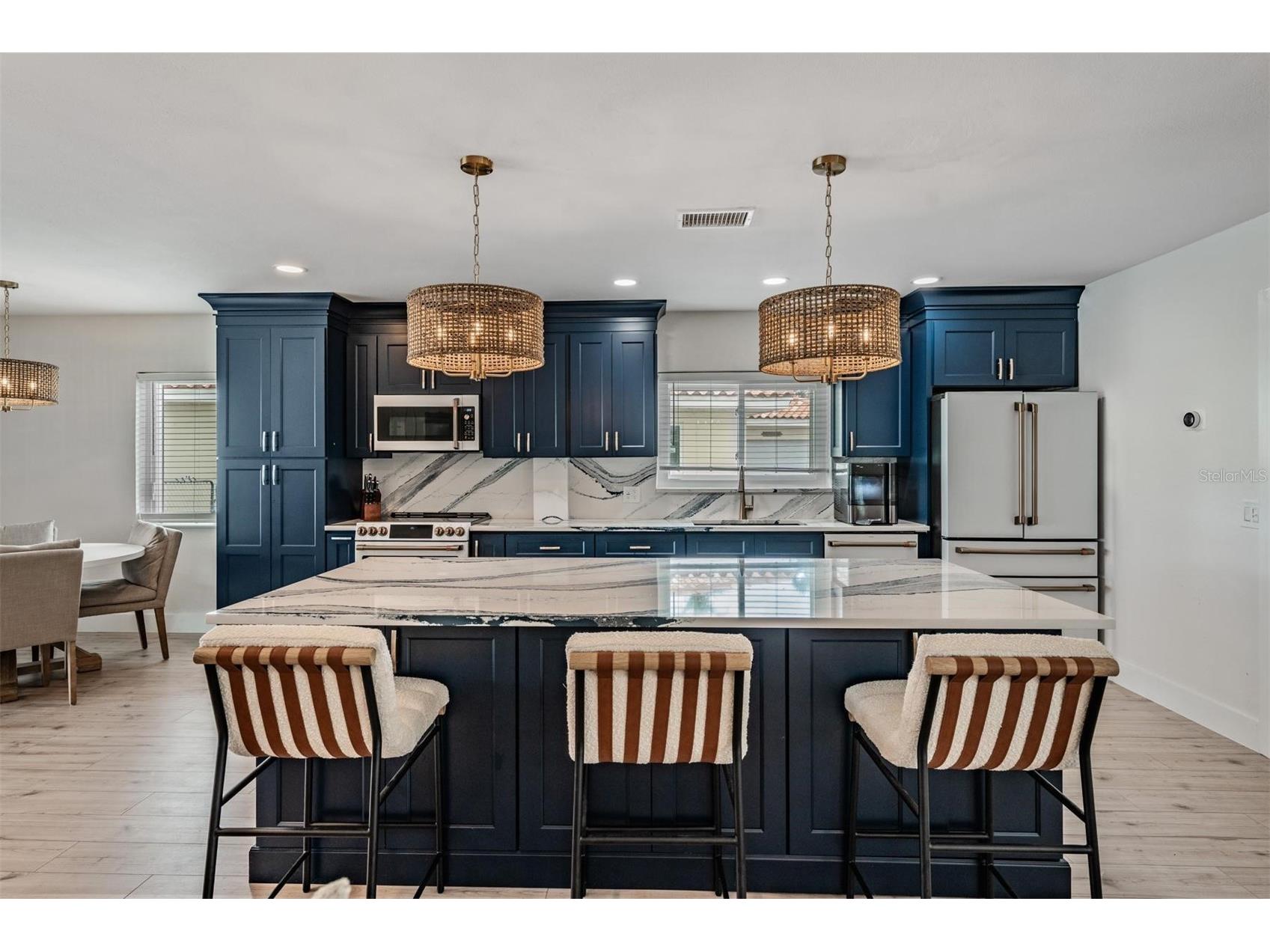 11425 5th Street E Treasure Island FL 33706 TB8488212 image5