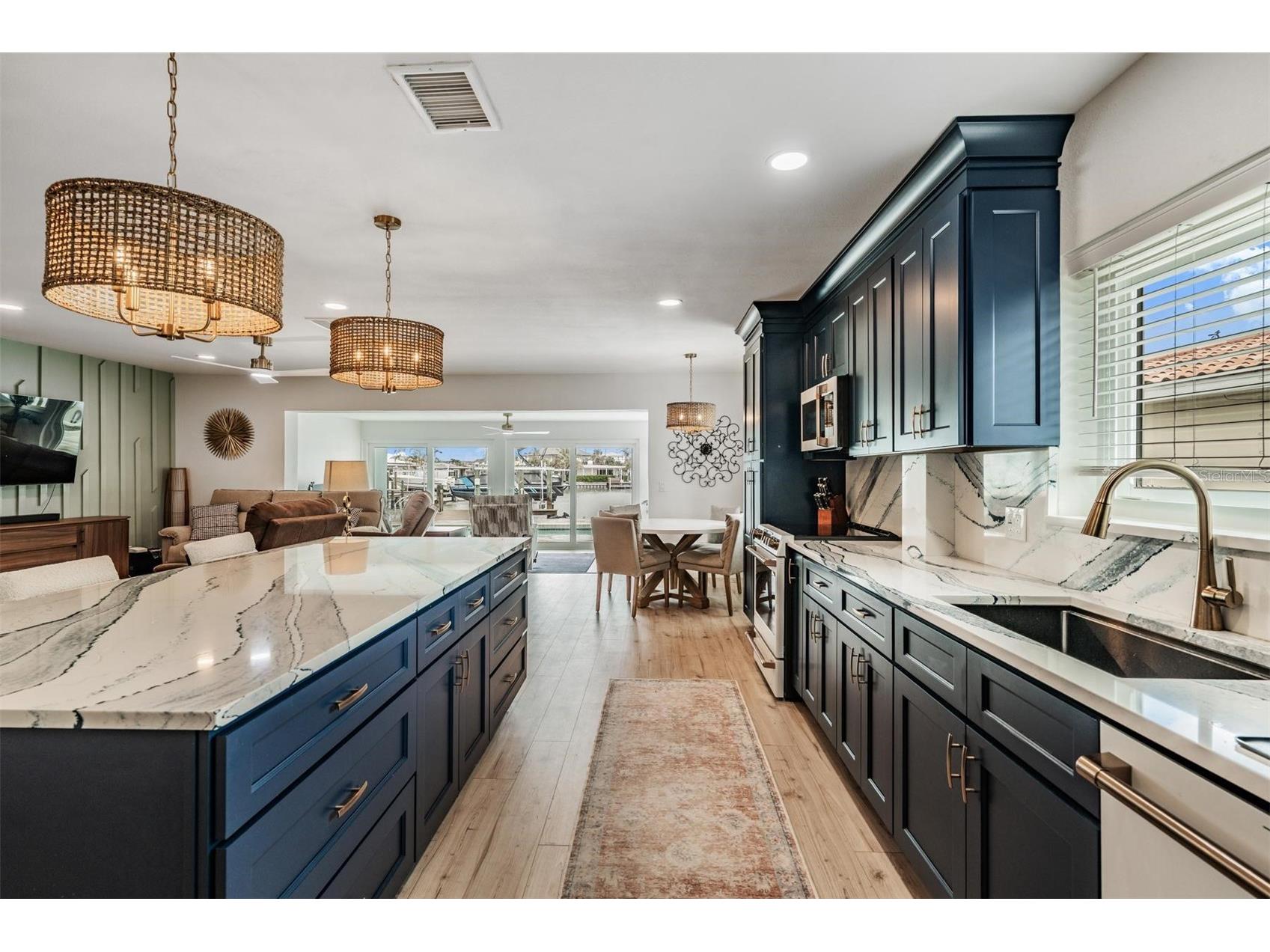 11425 5th Street E Treasure Island FL 33706 TB8488212 image8