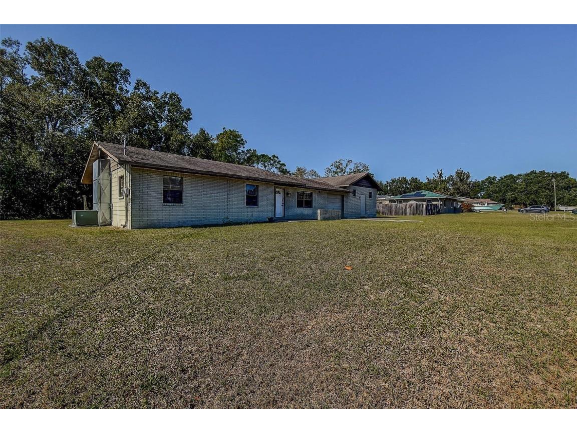 11425 Sun Road Dade City FL 33525 TB8445370 image36