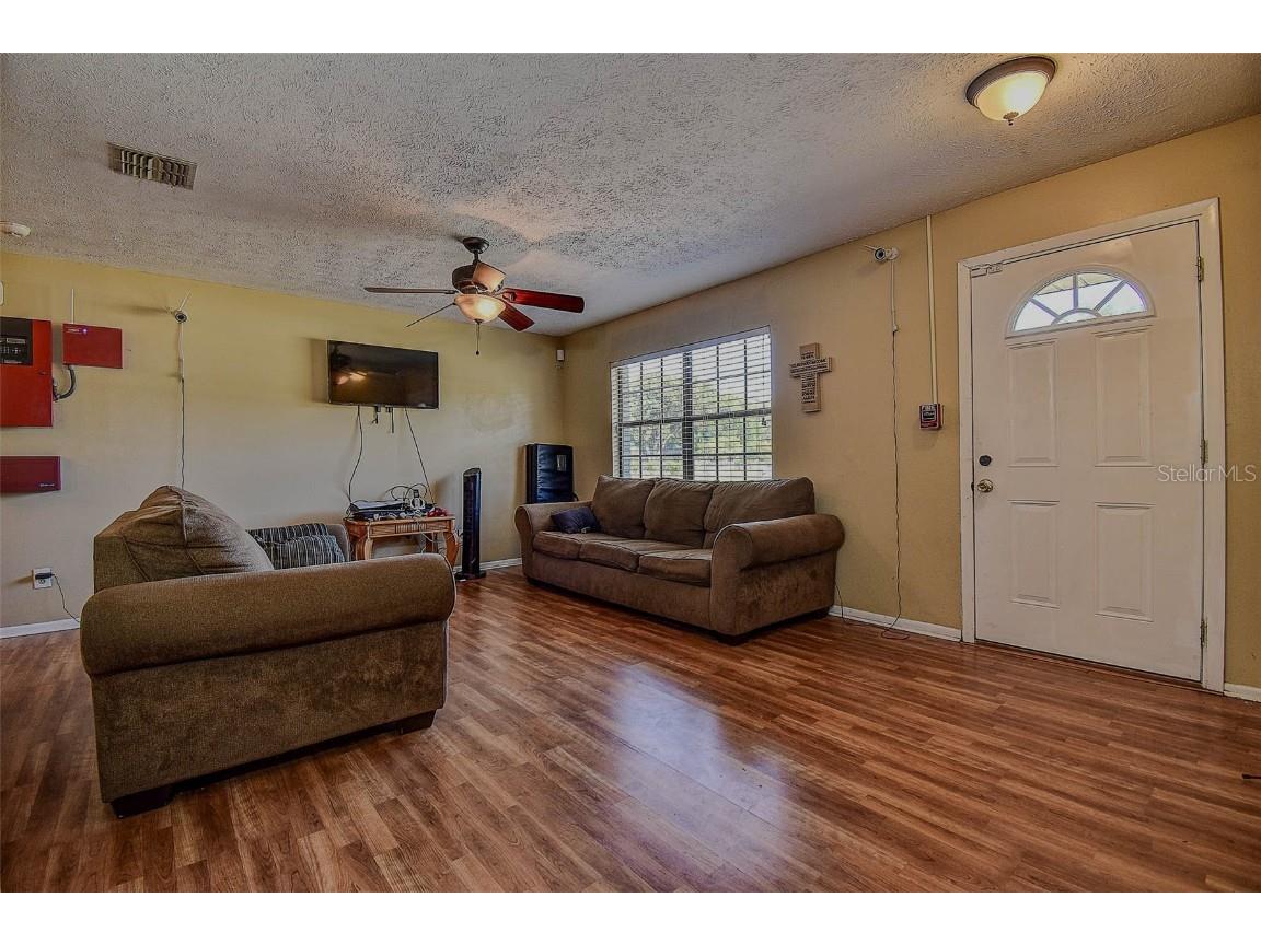 11425 Sun Road Dade City FL 33525 TB8445370 image6