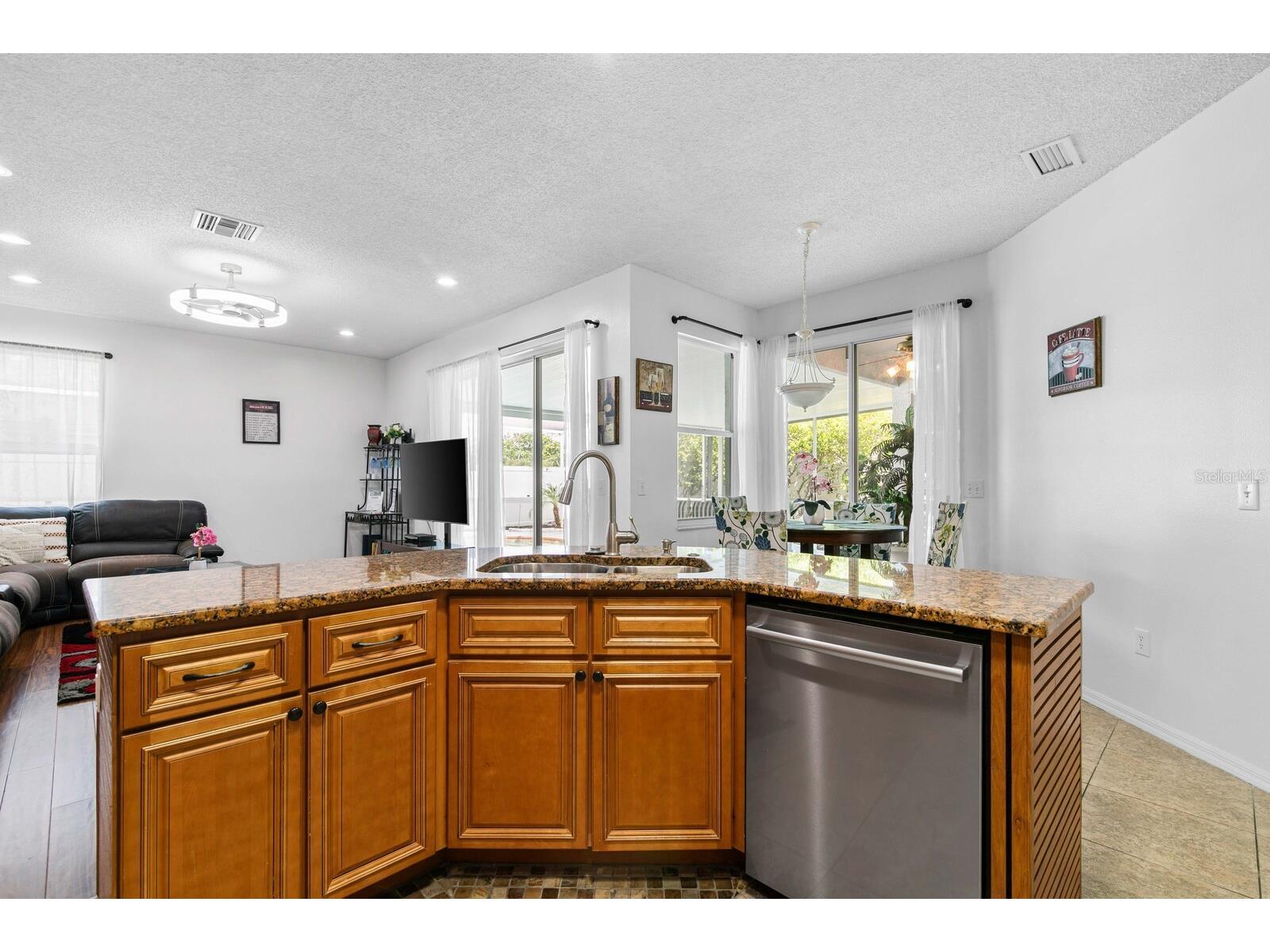 11426 Zenith Circle Tampa FL 33635 TB8511900 image25
