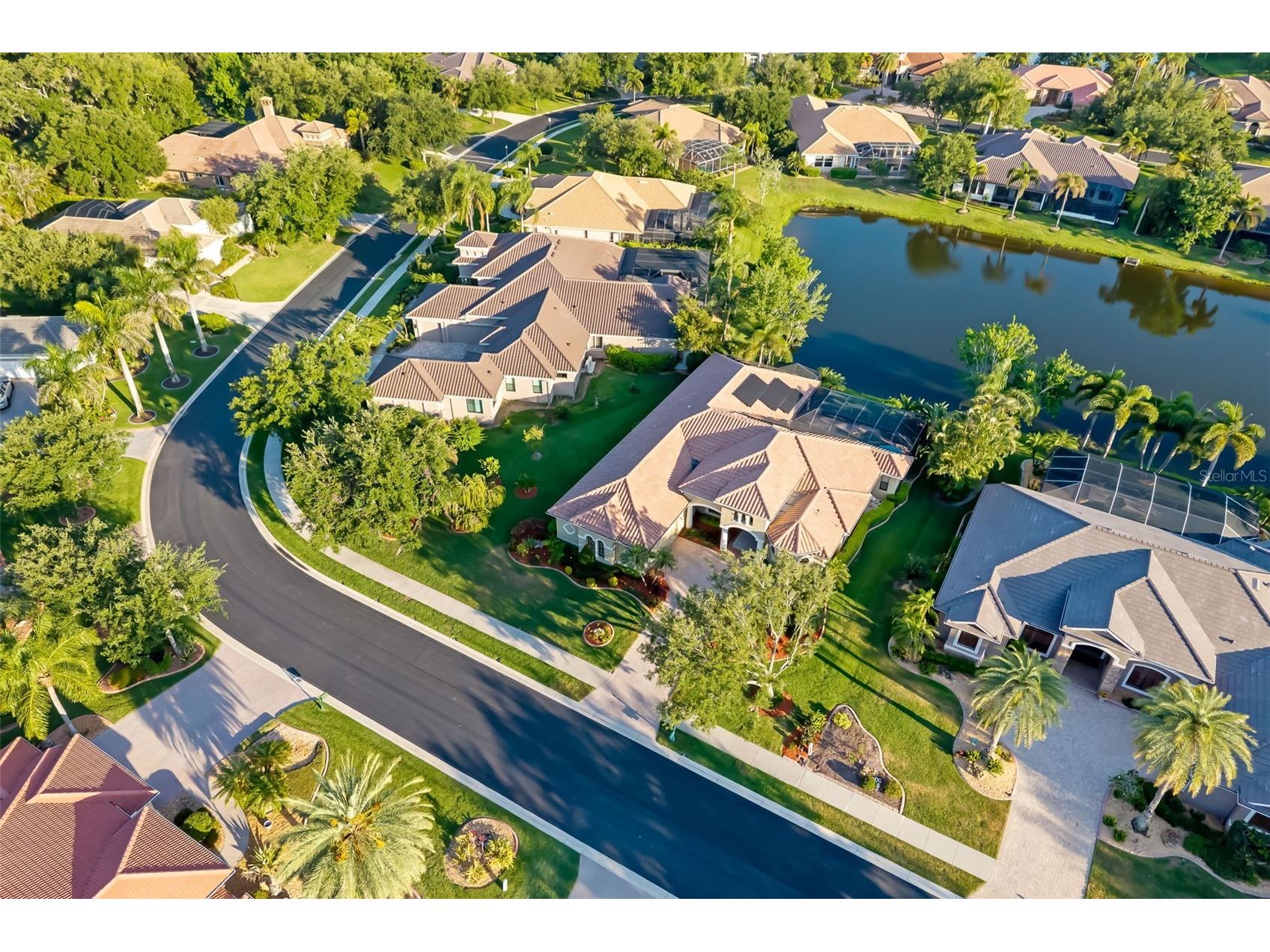 11427 Savannah Lakes Drive Parrish FL 34219 - COMMUNITY POND A4693159 image2
