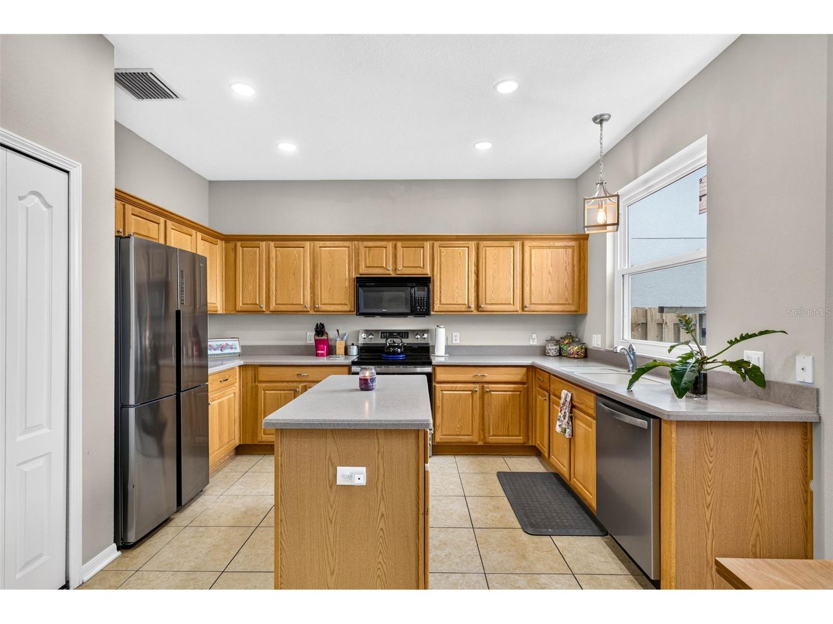 11428 Blue Lilac Avenue Riverview FL 33578 TB8526227 image19