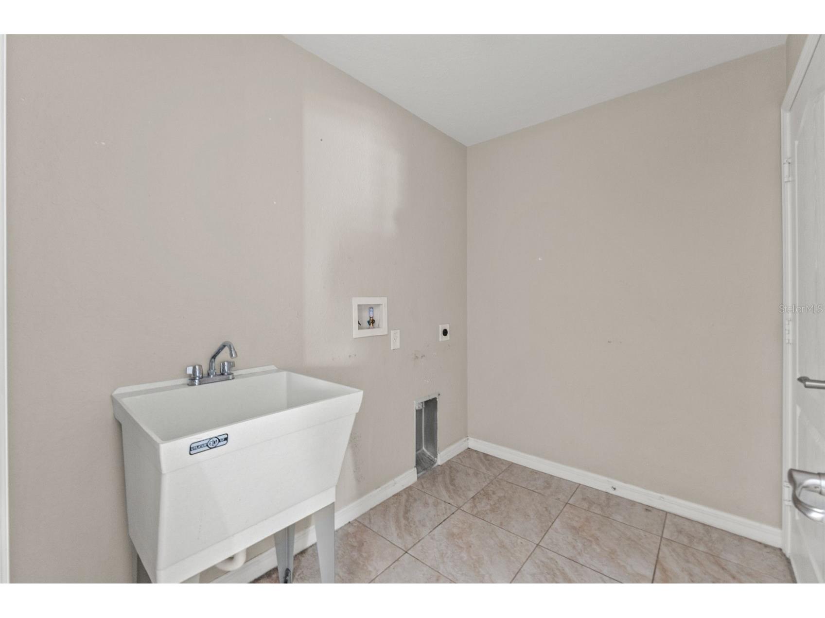 11428 Pelican Avenue Weeki Wachee FL 34614 TB8455164 image36