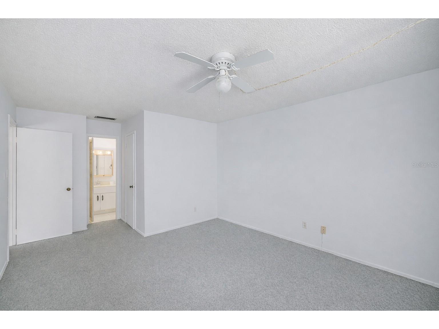 1143 85th Terrace N #D Saint Petersburg FL 33702 TB8481540 image12