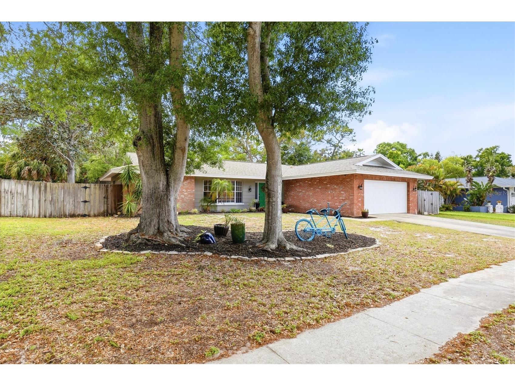 1143 Lancer Lane Tarpon Springs FL 34689 TB8490276 image1