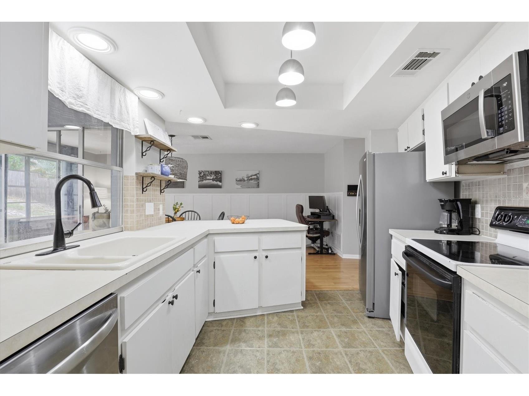 1143 Lancer Lane Tarpon Springs FL 34689 TB8490276 image7