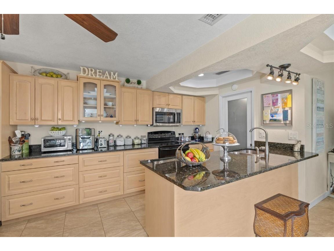 1143 Longfellow Road Sarasota FL 34243 A4659541 image14